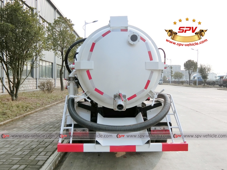 Sewage Sucking Truck Dongfeng - B Sewage Sucking Truck Dongfeng - B